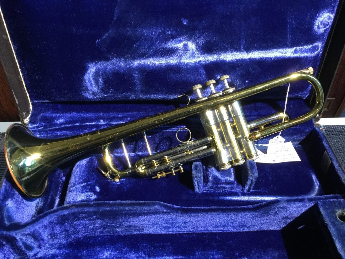 Bach Stradivarius W/37 Bell. Instrument Exchange in Batavia Geneva